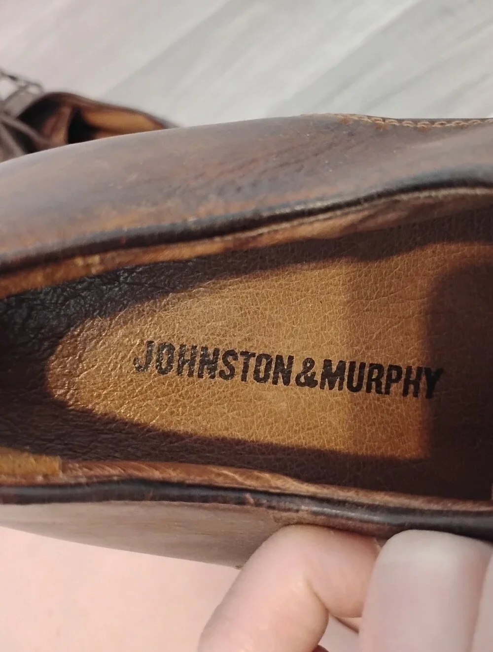 Johnston & Murphy Distressed Leather Formal Saddle Shoes